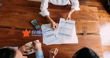 杨百万最新大盘分析_道指涨492.40点