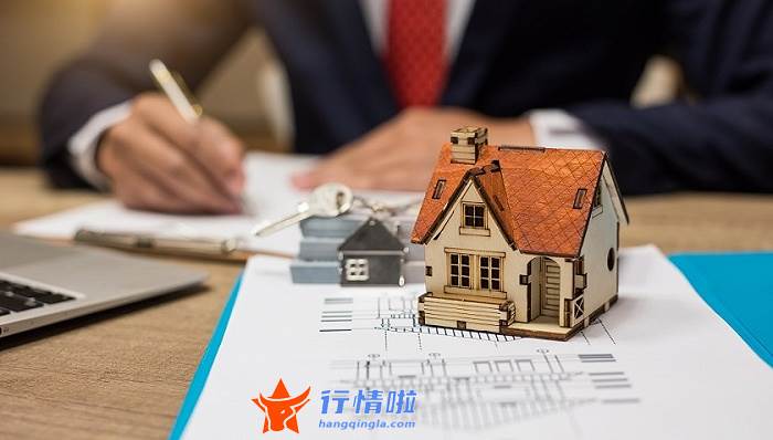 今日股市行情预测最新_车企新势力8月排位再生变问界单月交付量破万